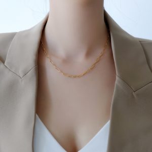 Những Món Phụ Kiện Hình Dây Xích Cực Đẹp Cho Phái Nữ Công Sở